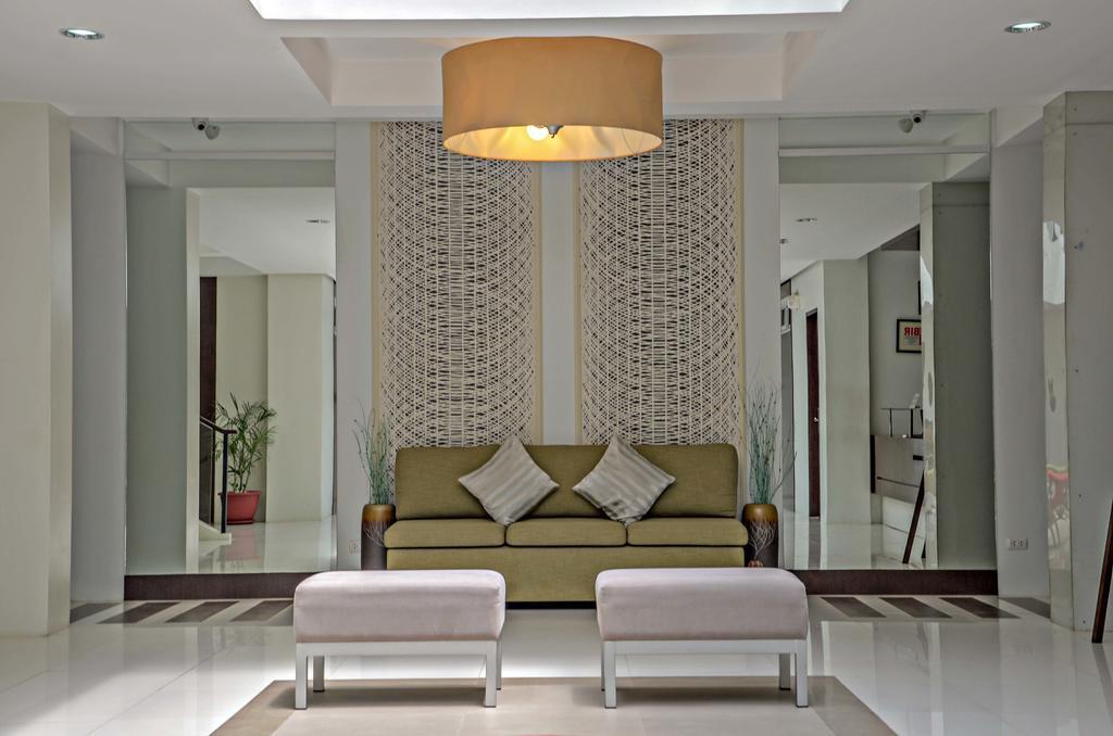 Empire Suites Hotel Puerto Princesa Kültér fotó