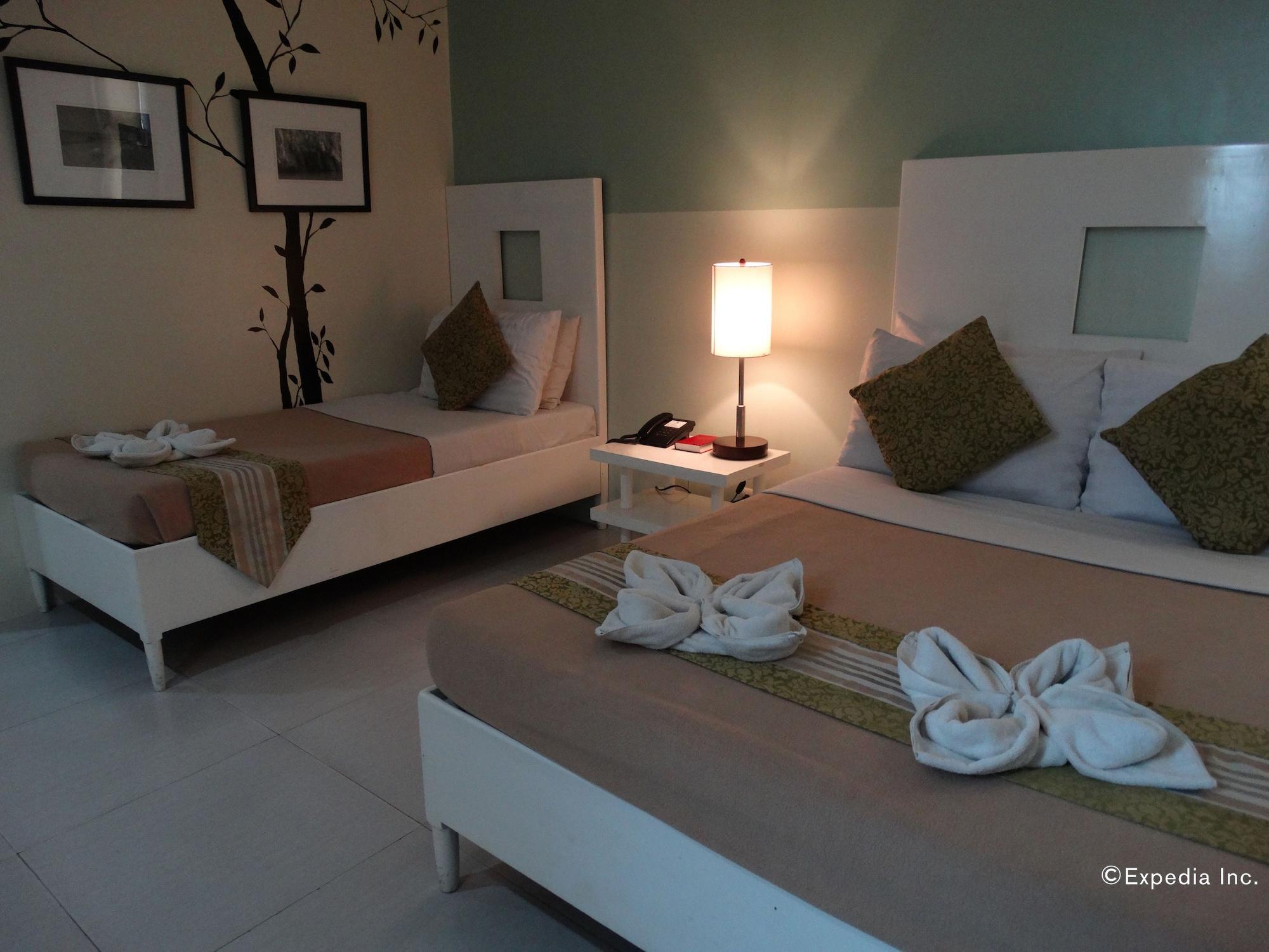 Empire Suites Hotel Puerto Princesa Kültér fotó