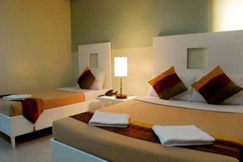 Empire Suites Hotel Puerto Princesa Kültér fotó